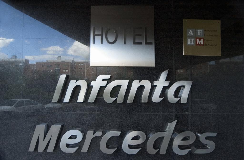 Infanta Mercedes Madrid Bagian luar foto